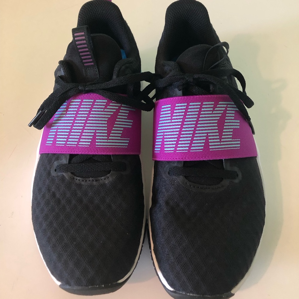 Nike Renew Season TR 9